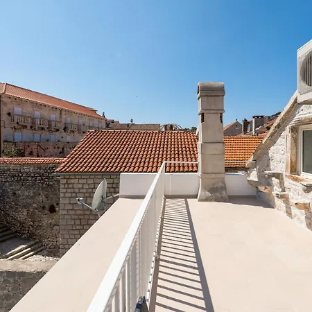 Tudor 1 Apartment Hvar Town